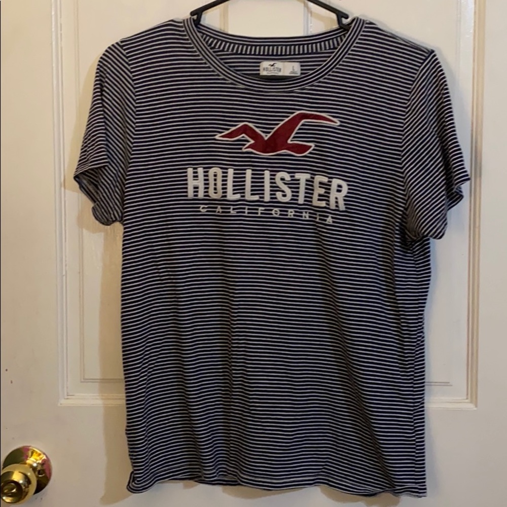 Hollister top